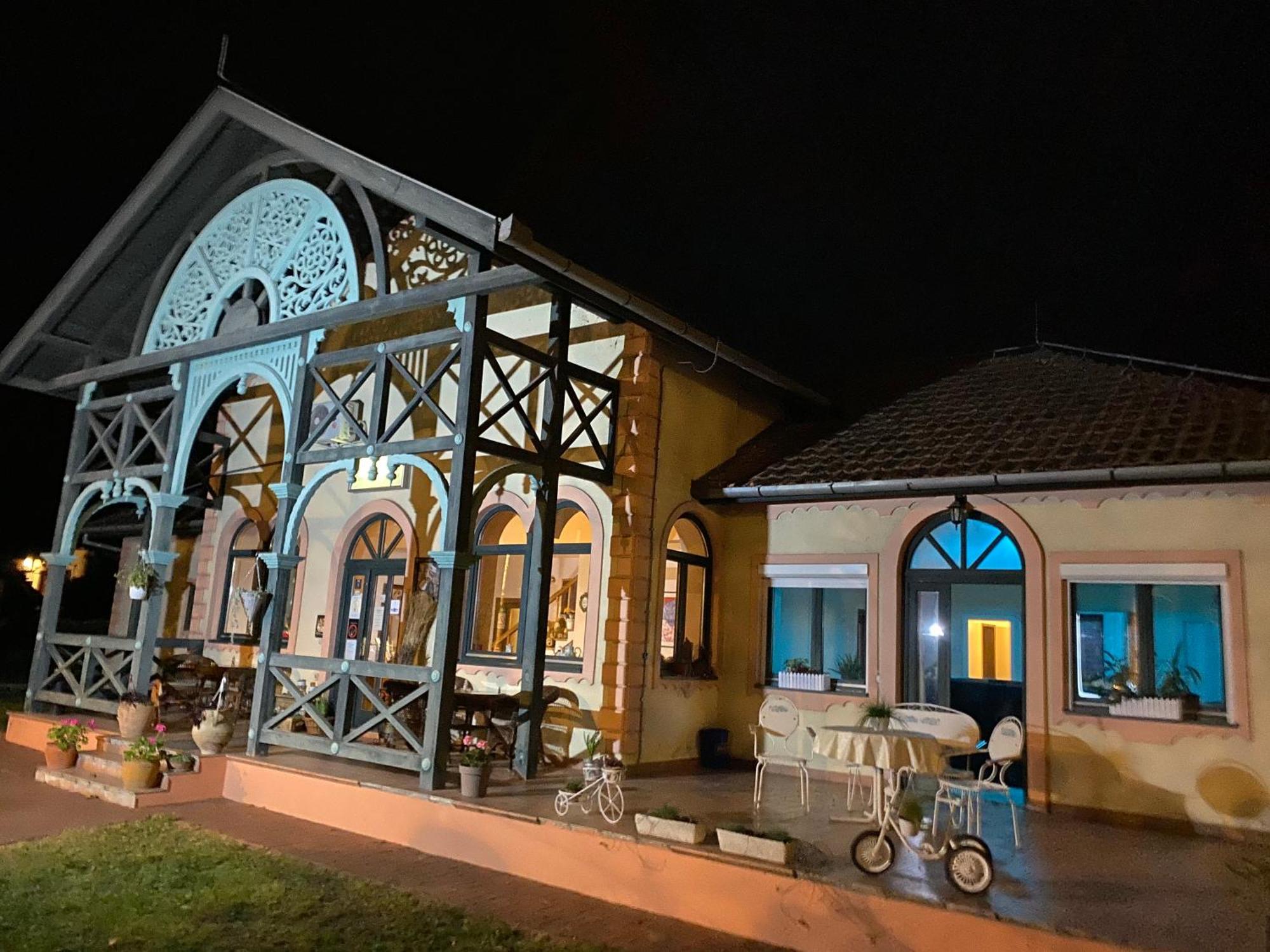Vila Regina Palic Exterior photo